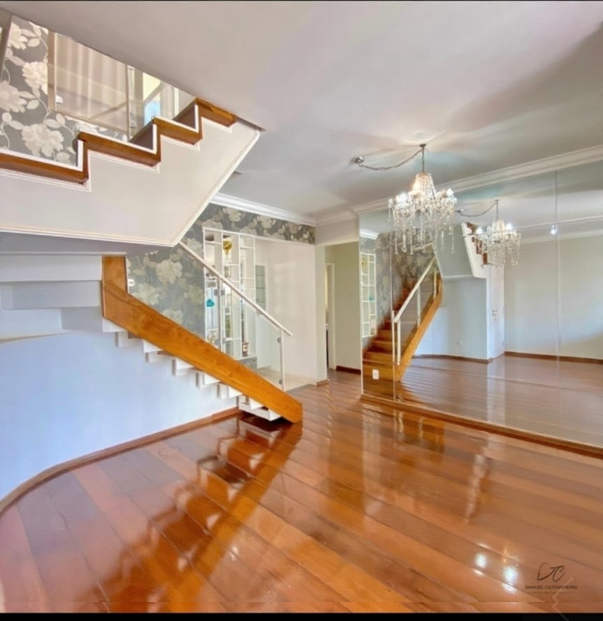 COBERTURA PARA VENDA NO BAIRRO CENTRO 